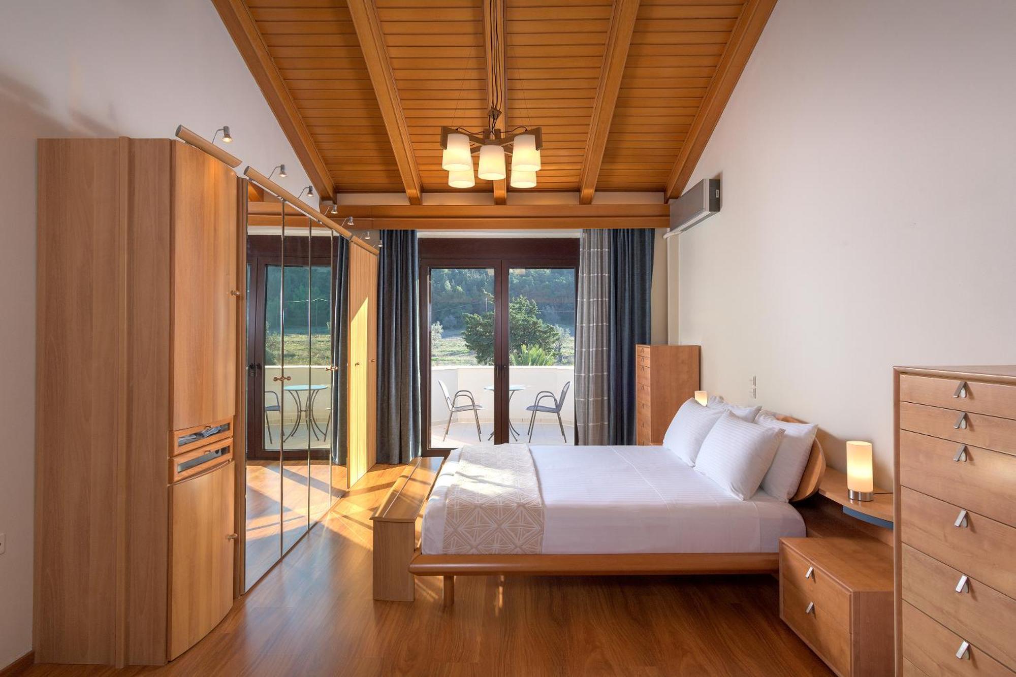 Greenheart Luxury Retreat *